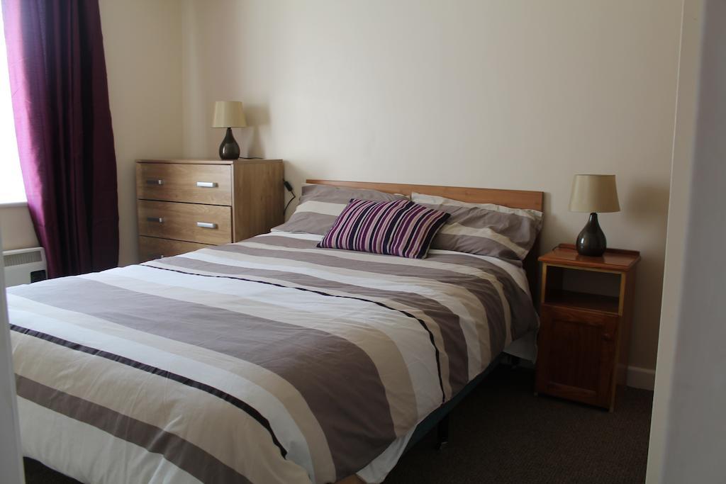 Serviced Apartments Wexford Bilik gambar